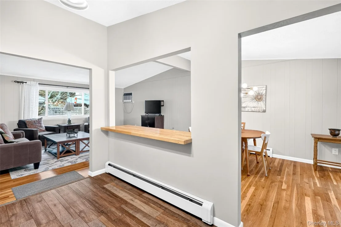 Photo of 23 Howard Avenue