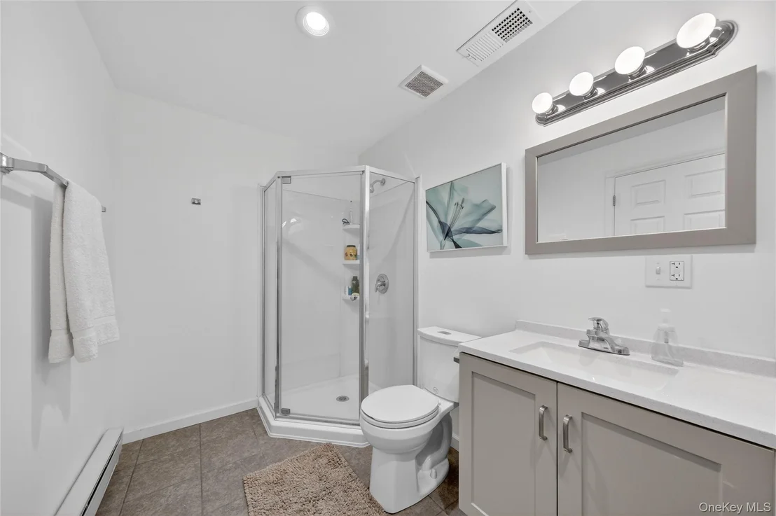 Photo of 457 Forest Road