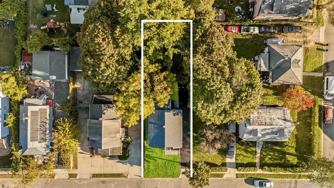 Photo of 8 Maple Street