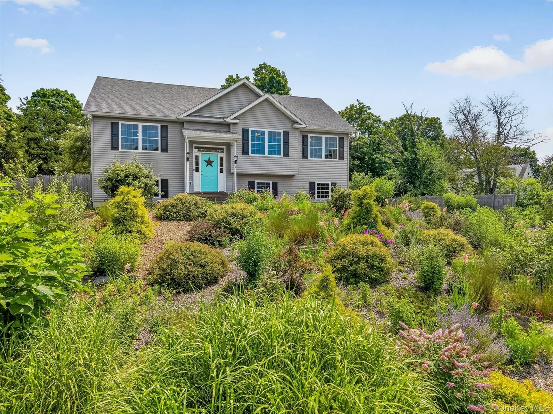 Photo of 1 Bell Way