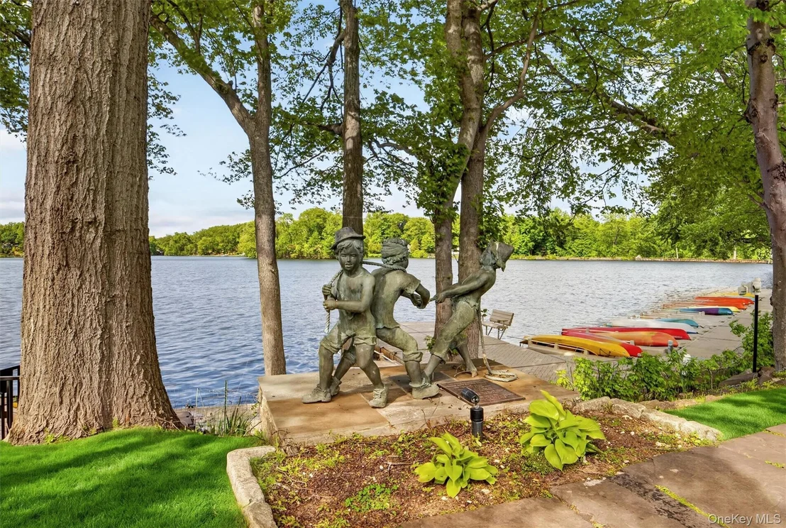 Photo of 41 Waterside Close
