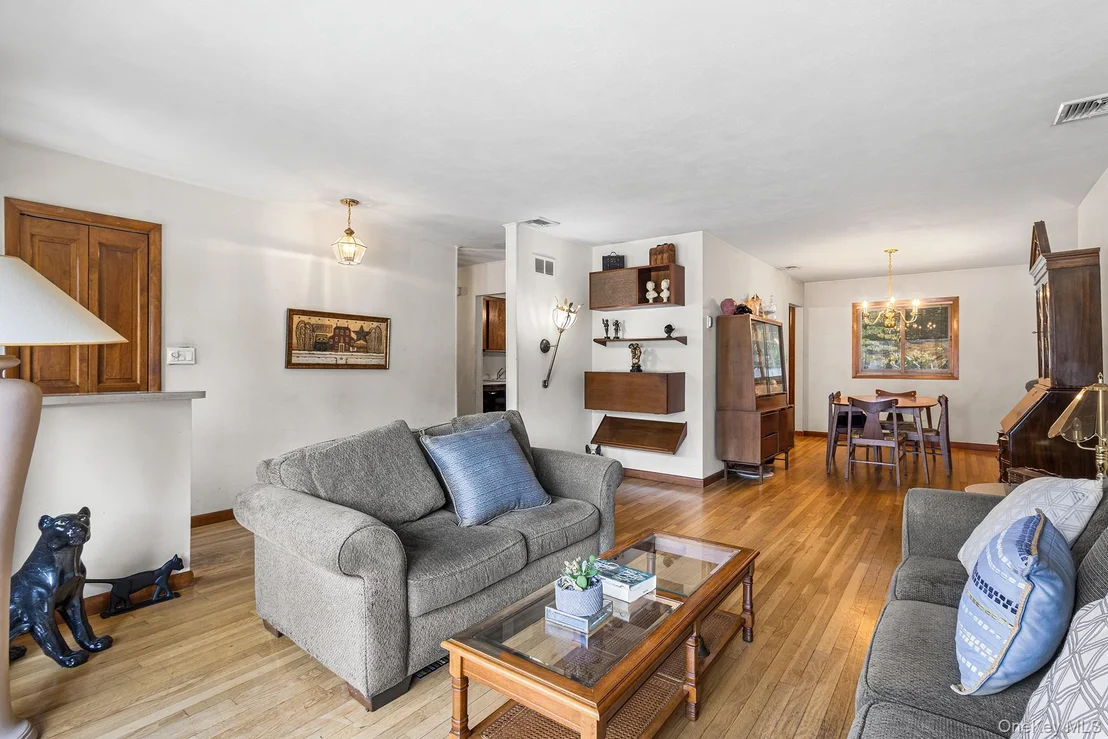 Photo of 37 Beaumont Drive