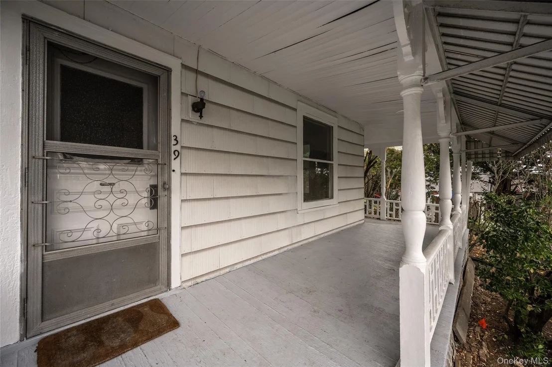 Photo of 39 Hamilton Avenue