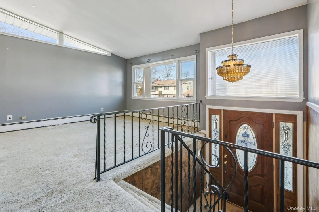 Photo of 11 Centennial Drive