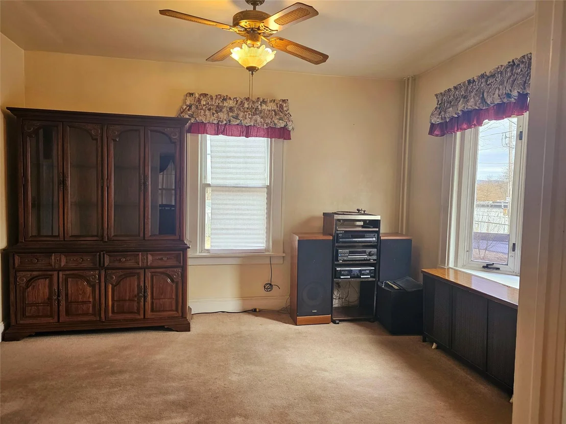 Photo of 2 Chestnut Street