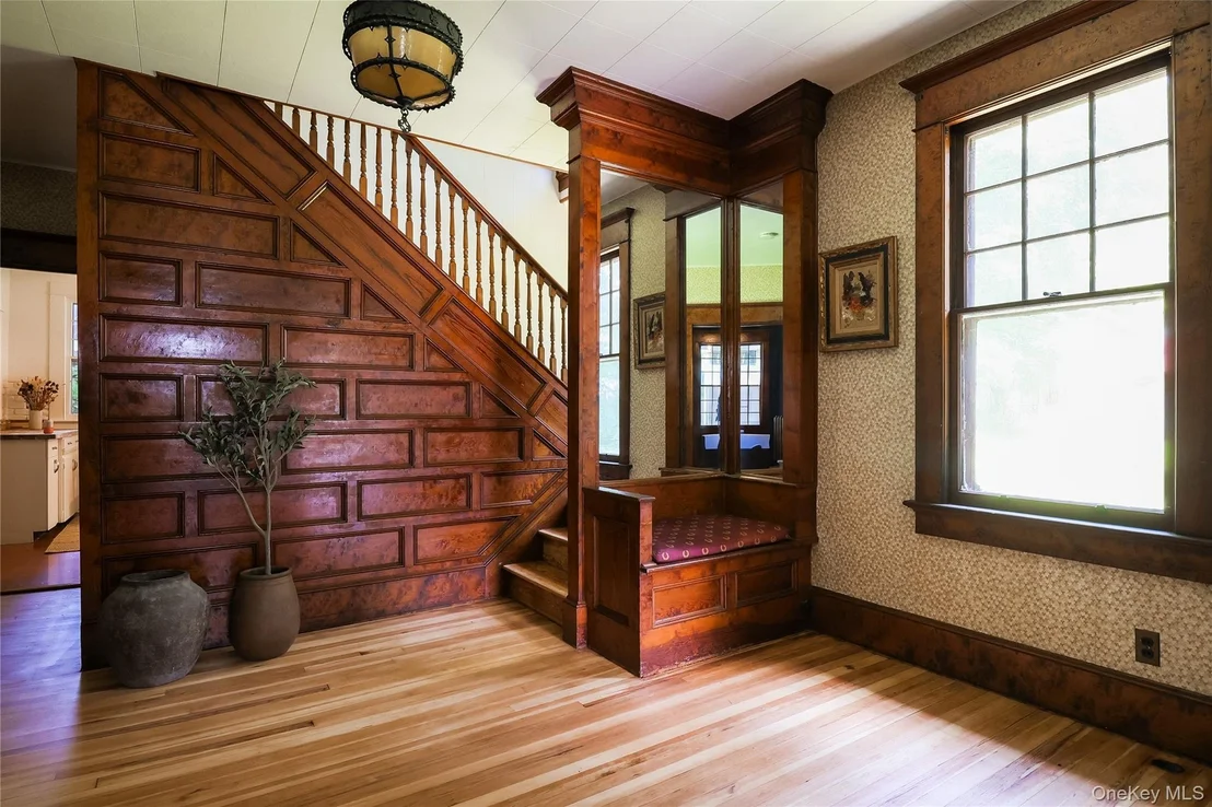 Photo of 12 Highview Avenue