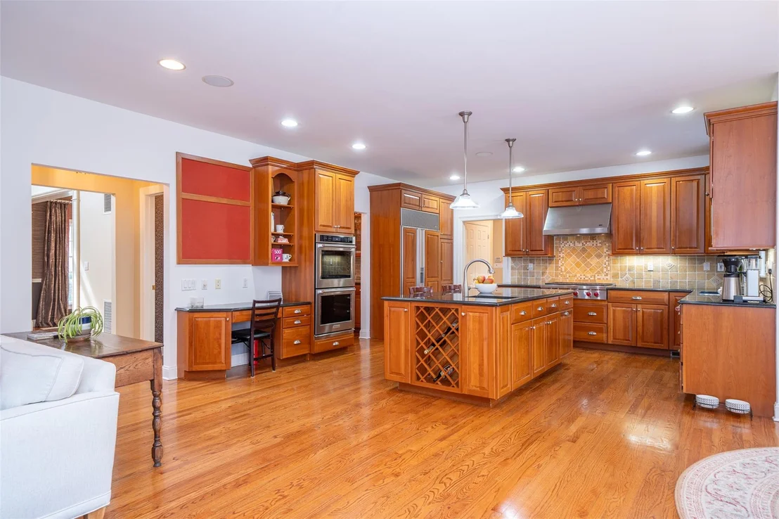 Photo of 8 Turtleback Way