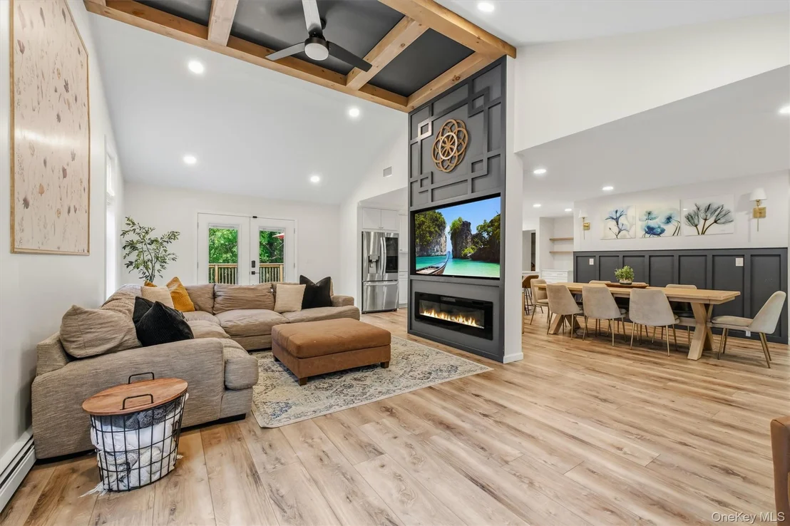 Photo of 63 Hunt Road