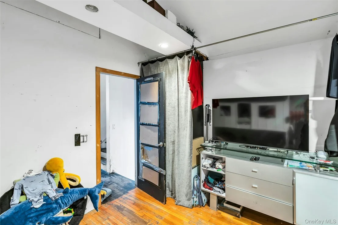 Photo of 4 Clearbrook Drive