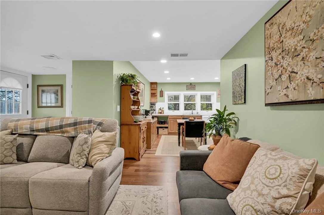 Photo of 24 Baldwin Lane