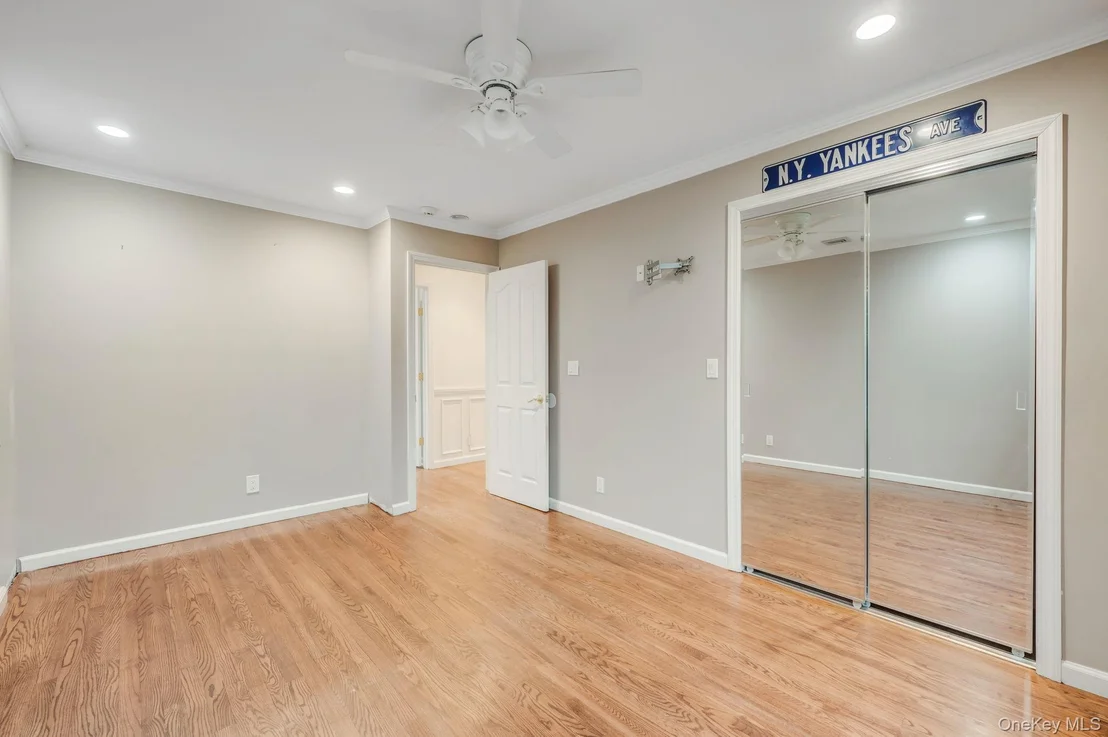 Photo of 1023 Maple Lane