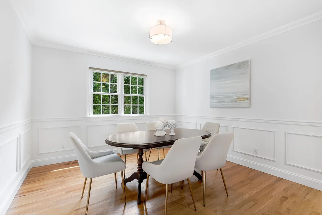 Photo of 5 White Birch Drive