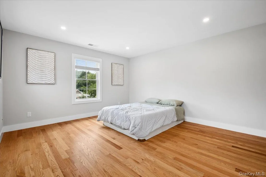 Photo of 9 Beverly Road