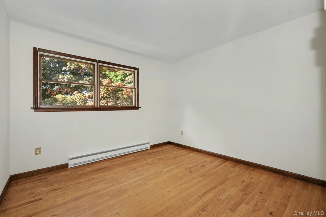 Photo of 214 Starr Ridge Road
