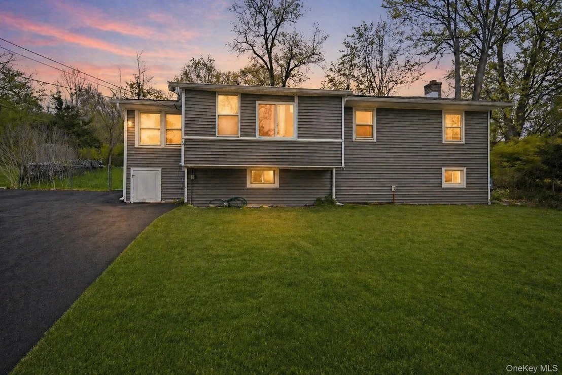 Photo of 19 Beverly Trail