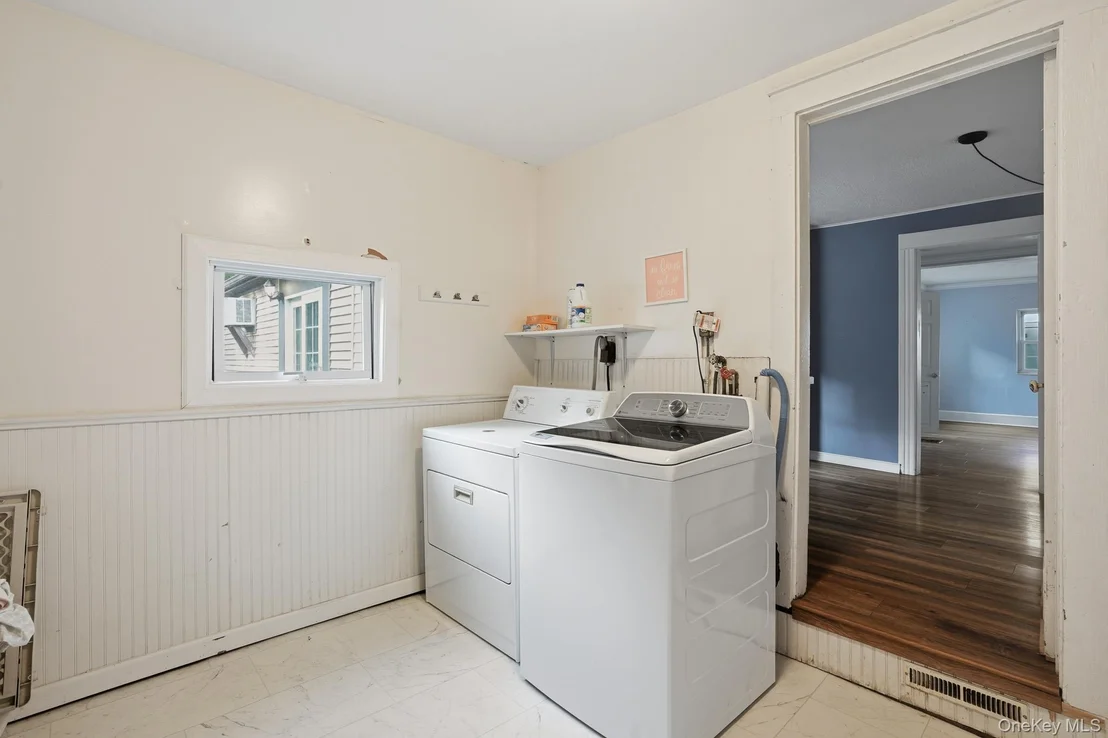 Photo of 23 Kent Avenue