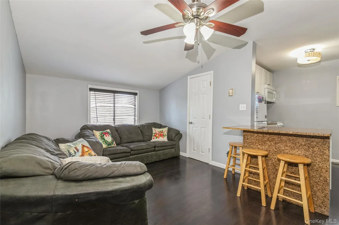 Photo of 84 Corbin Avenue