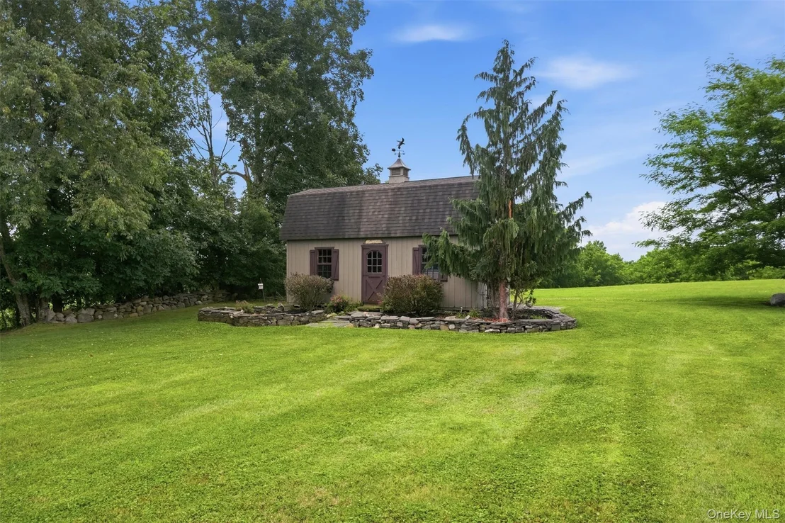 Photo of 161 Bergen Circle