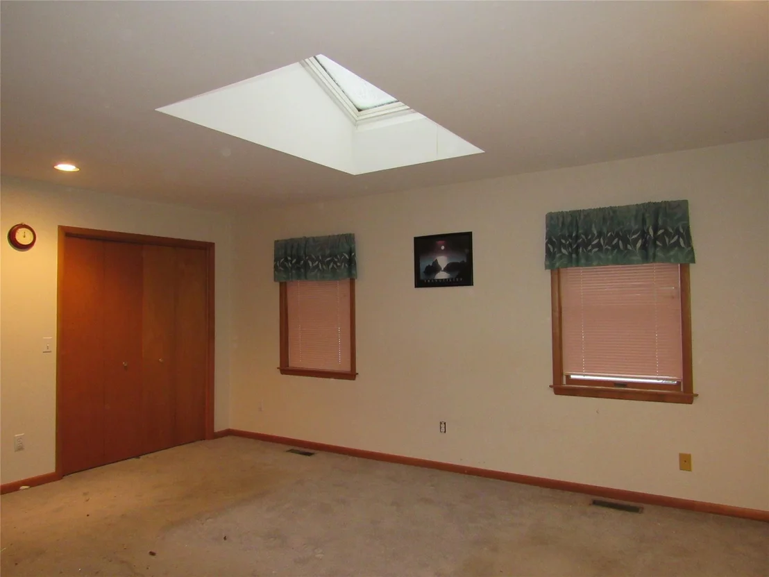 Photo of 166 Manor Lane