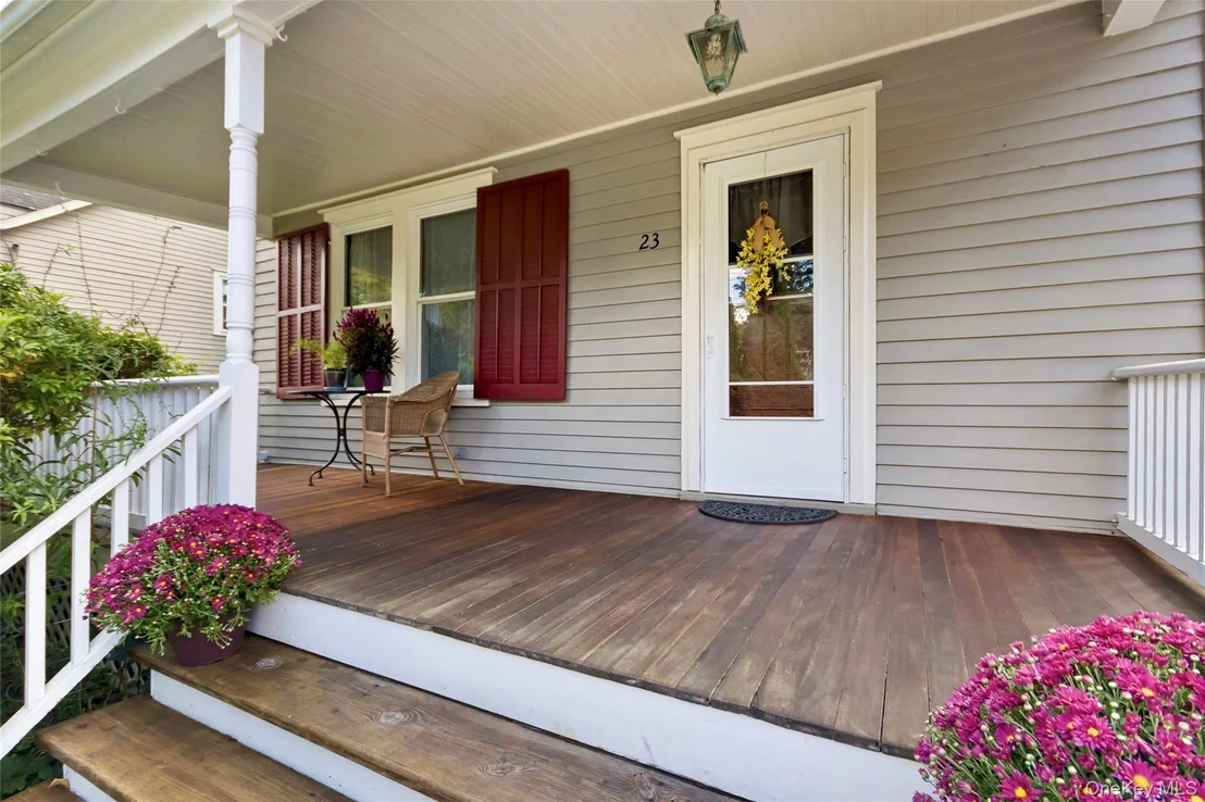 Photo of 23 Willow Avenue