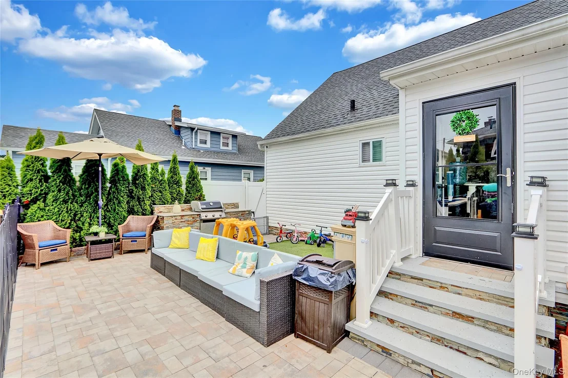 Photo of 48 Saint Marks Avenue