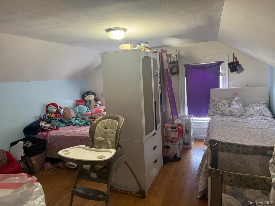 Photo of 172 N Ocean Avenue