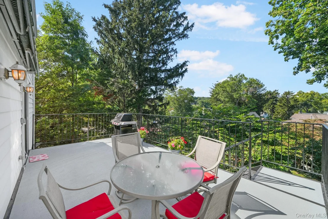 Photo of 29 Chatfield Road