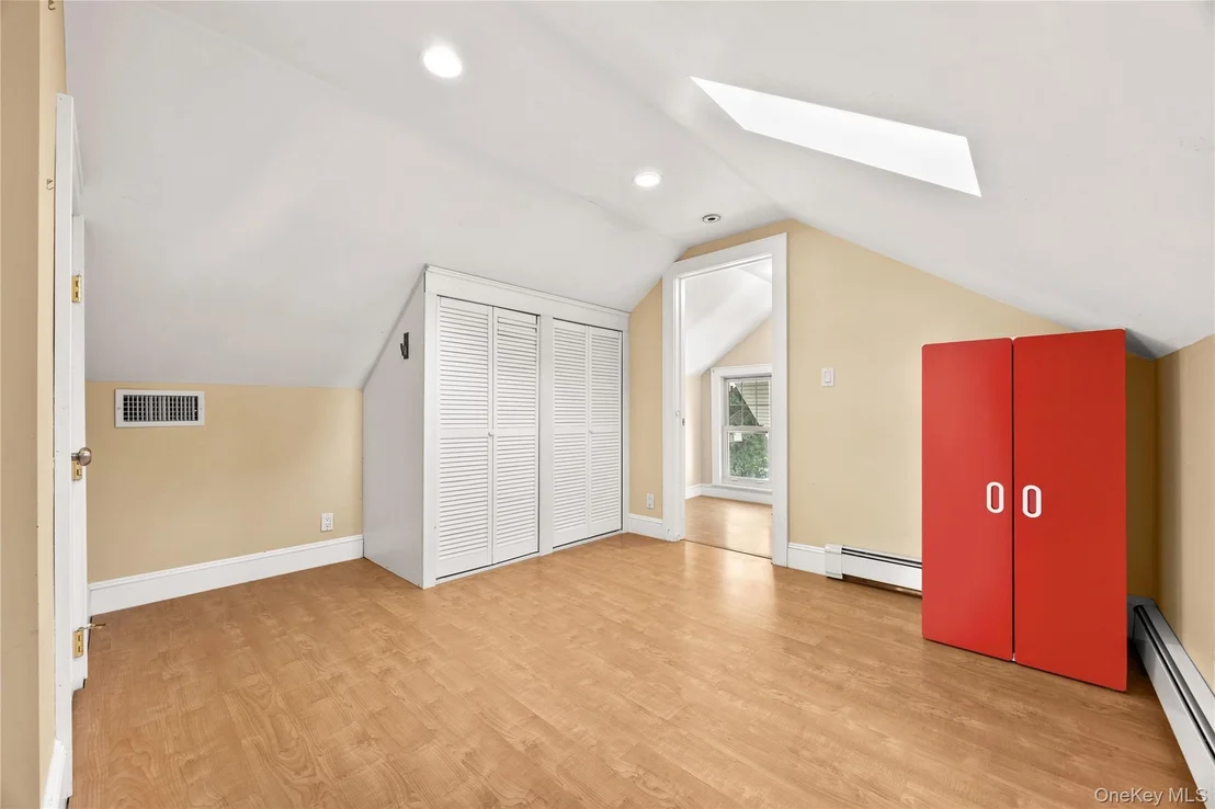 Photo of 15 Pershing Avenue