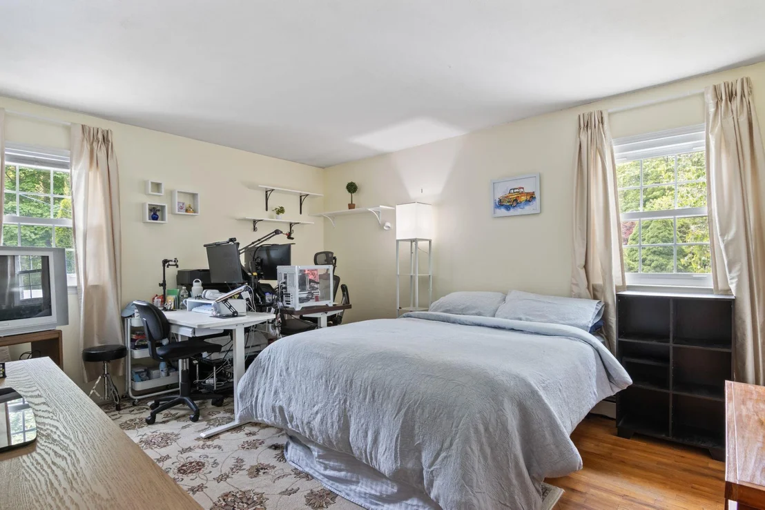Photo of 18 Chivalry Lane
