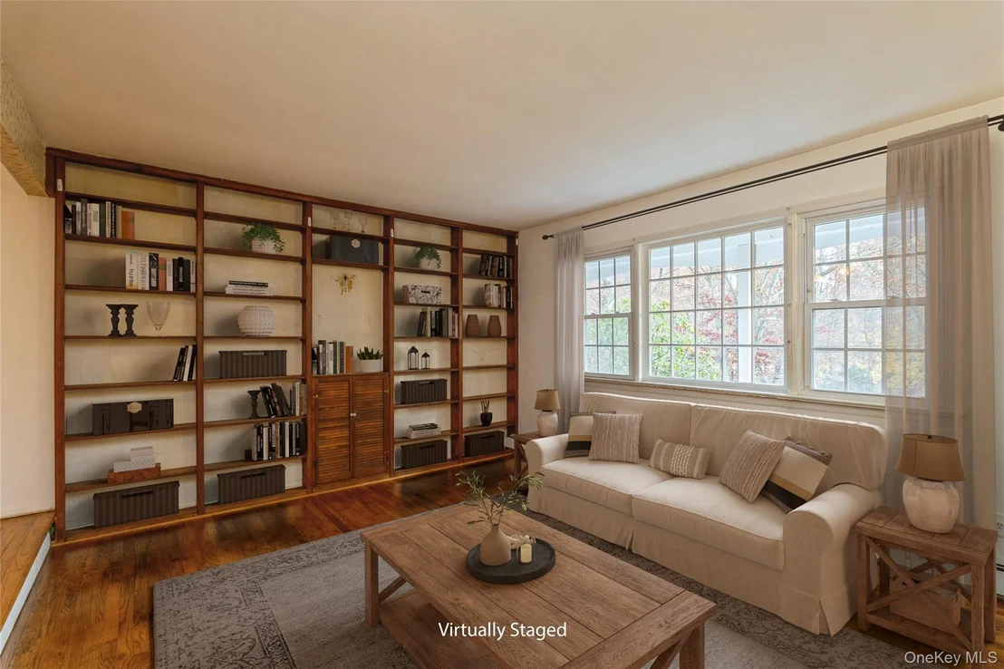 Photo of 15 Mobrey Lane