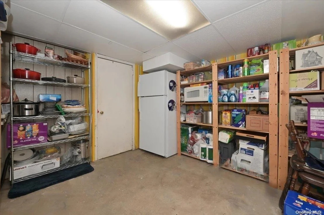 Photo of 876 Mayer Drive
