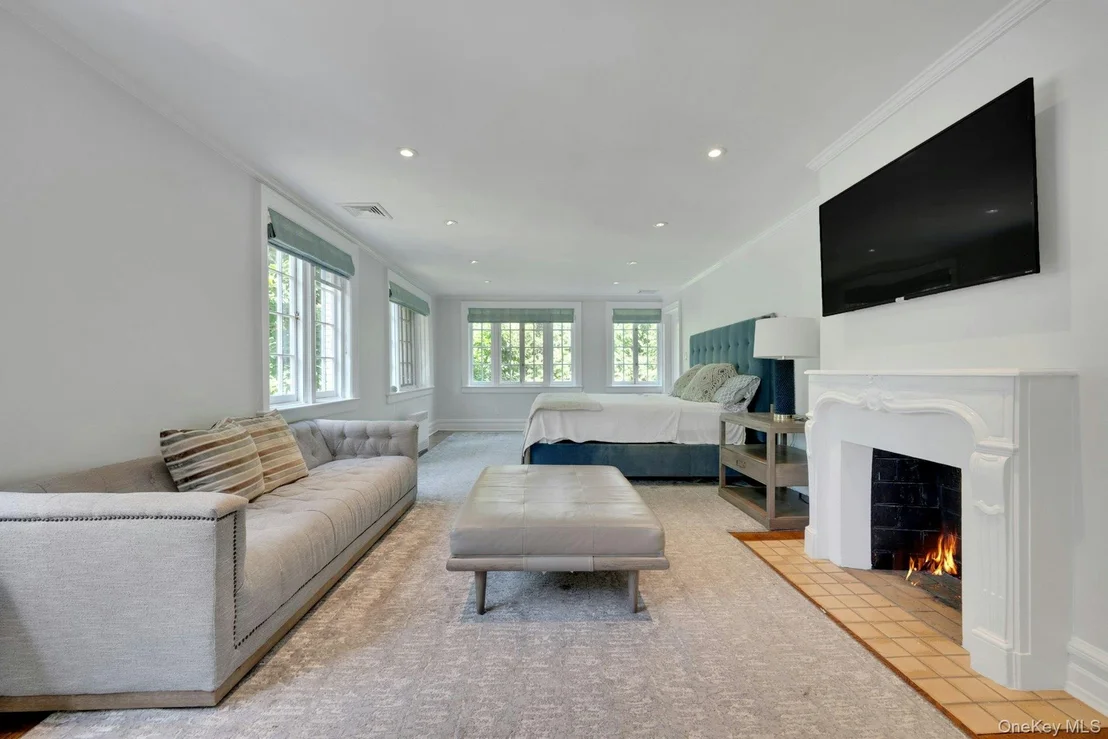 Photo of 514 Esplanade