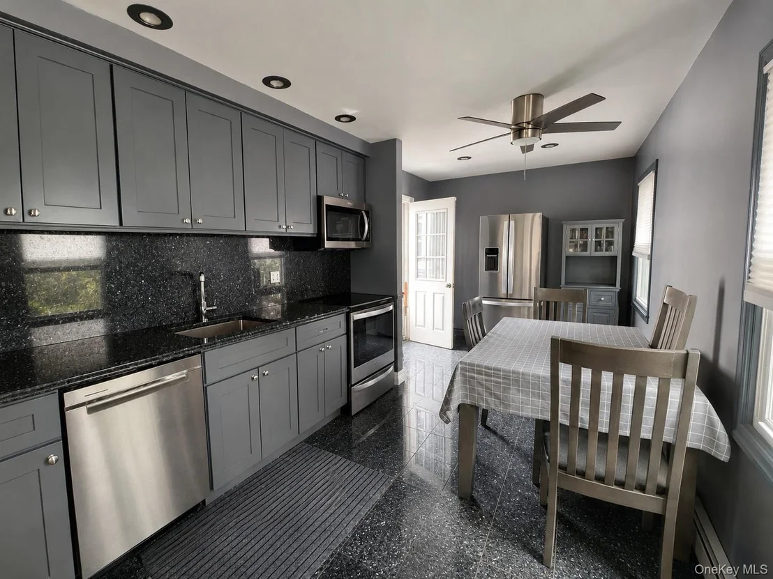 Photo of 107 Azalea Road