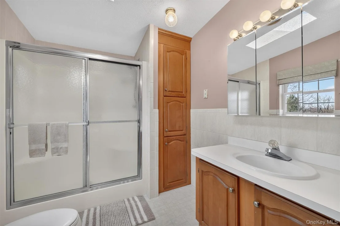 Photo of 31 Thamsen Drive