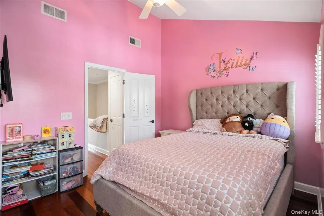 Photo of 225 Waterside Close