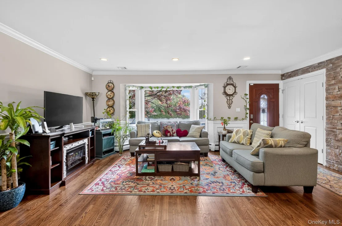 Photo of 6 Holly Lane