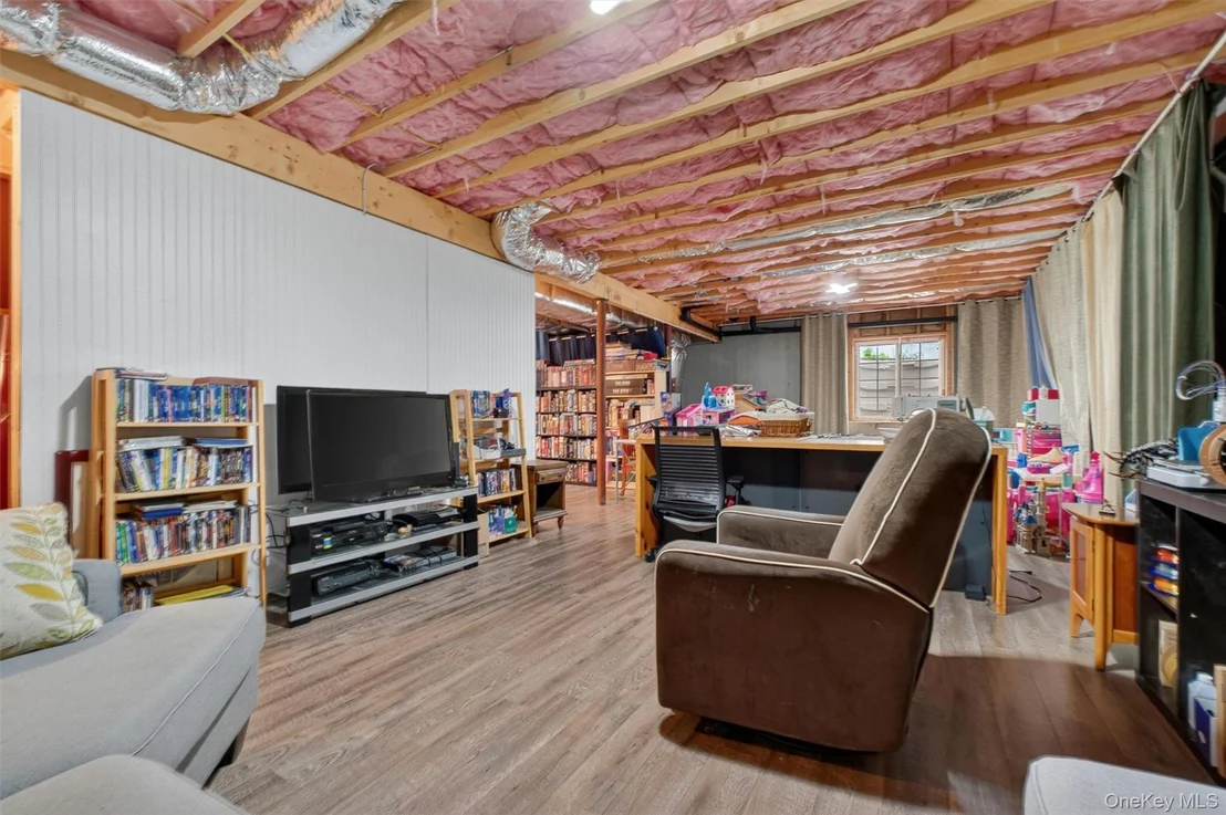 Photo of 153 Stratford Drive