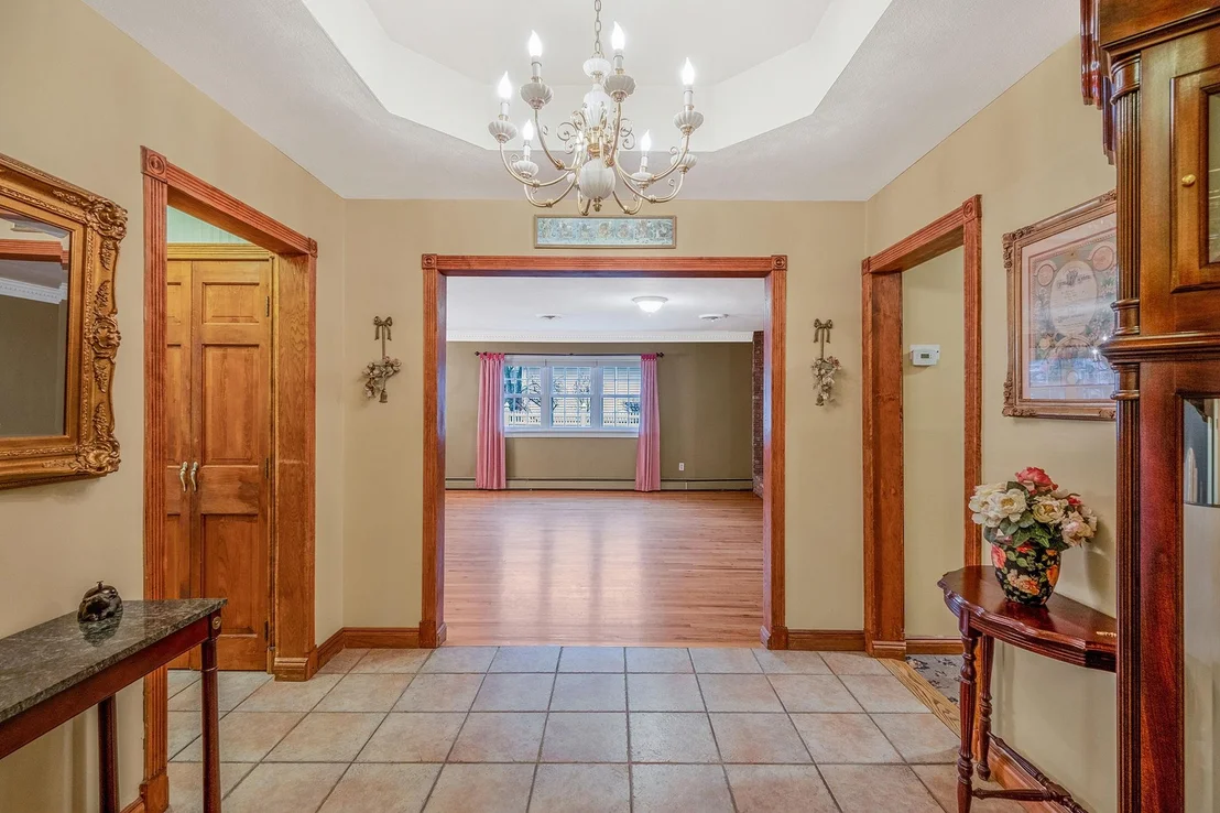 Photo of 41 Winslow Lane
