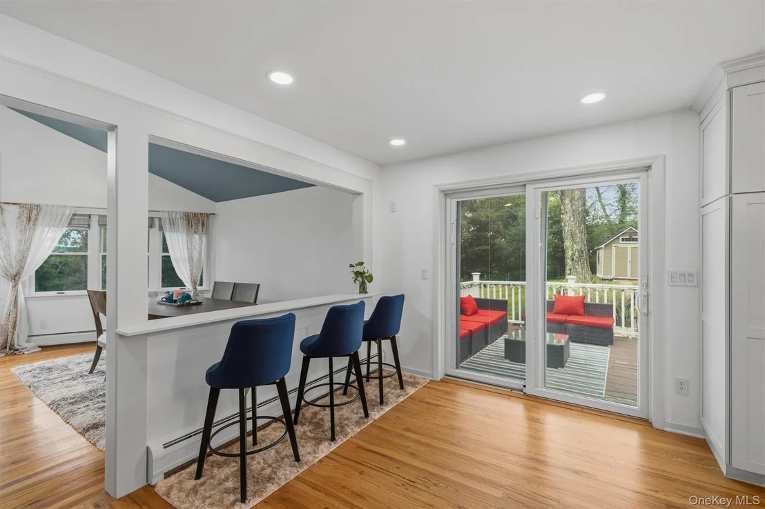 Photo of 412 Laroe Road