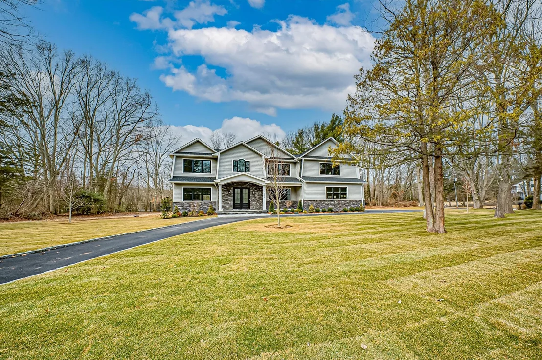 Photo of 210 Laurel Lane