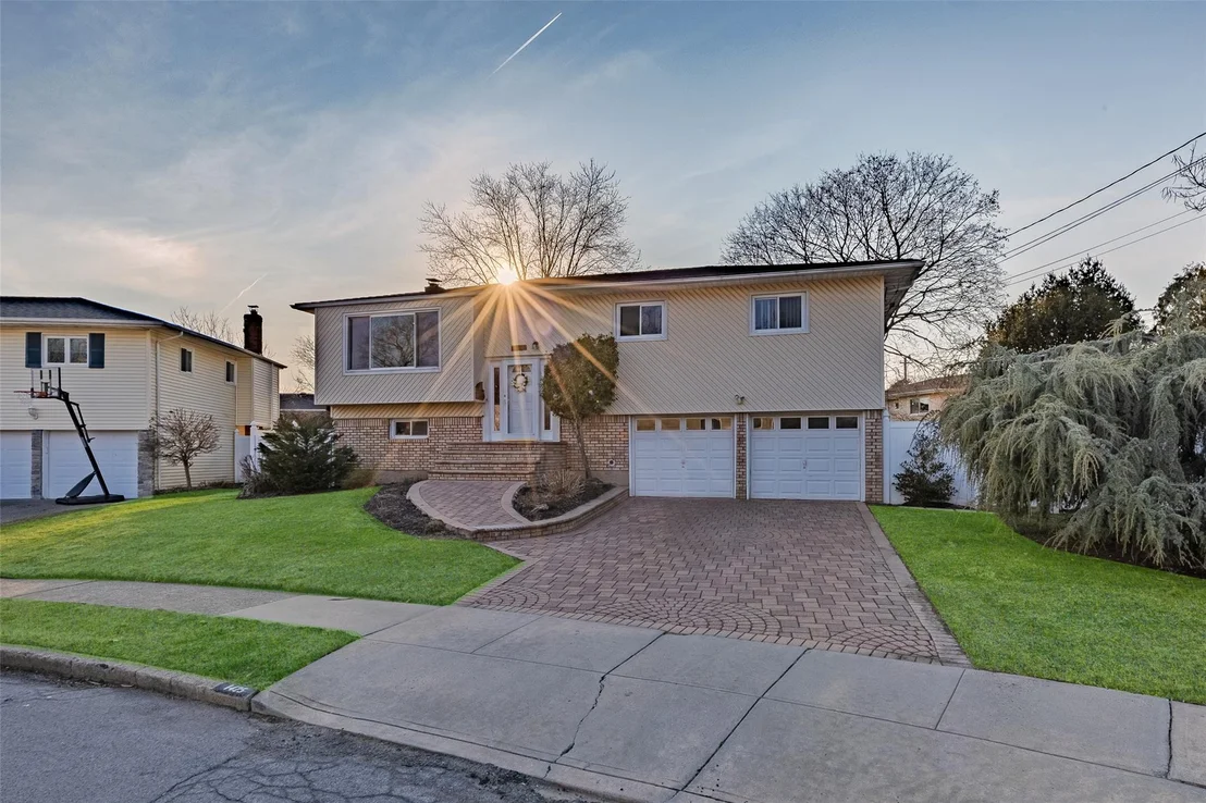 Photo of 1425 Cecily Drive