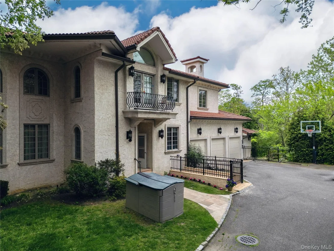 Photo of 17 Split Rock Drive