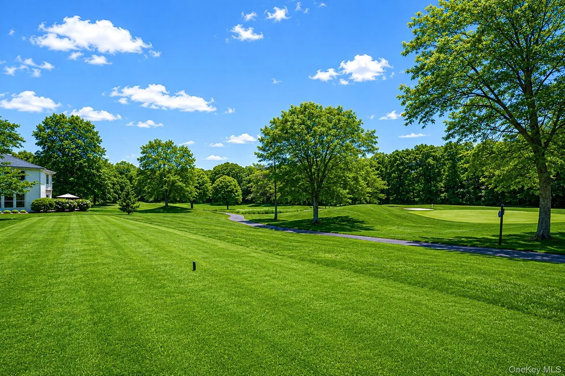 Photo of 86 Hamlet Drive