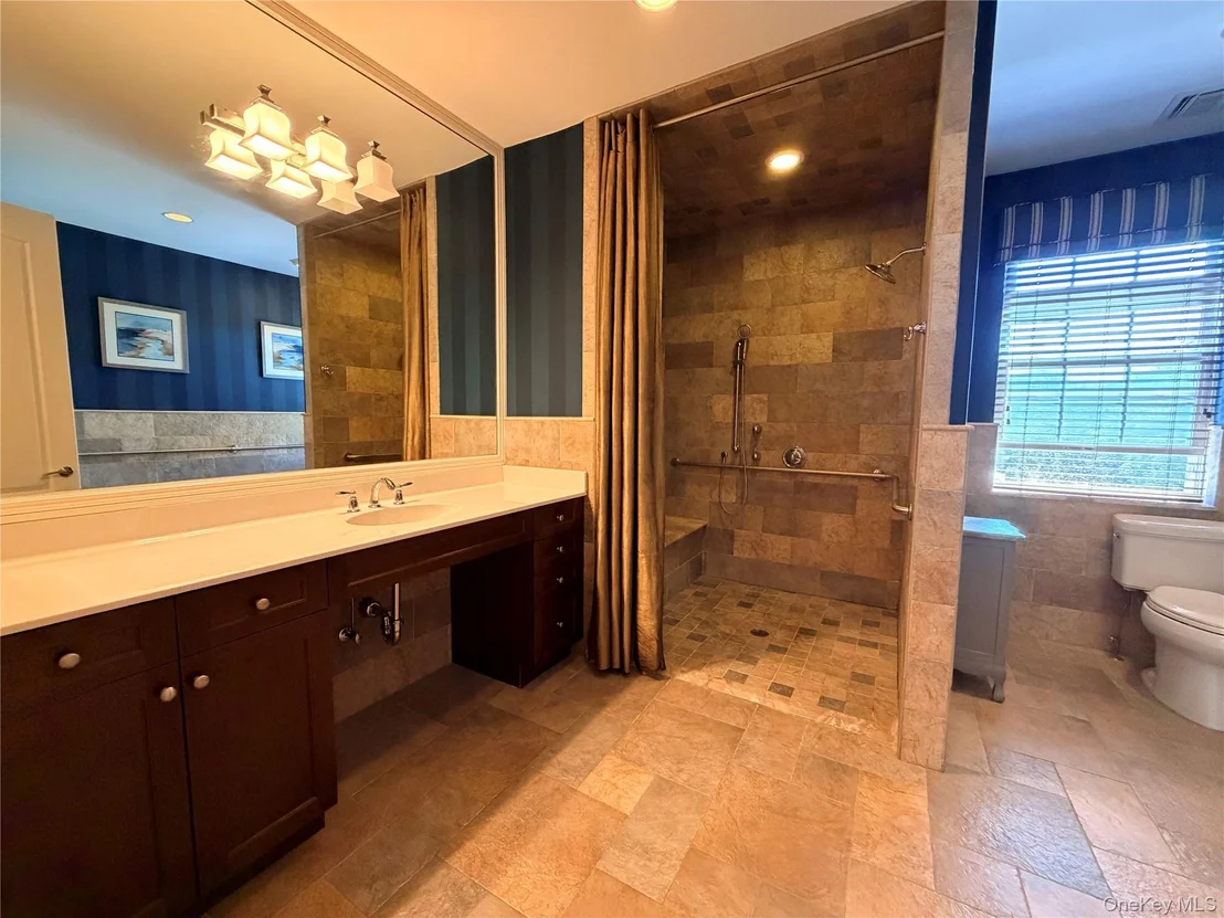 Photo of 38 Hamlet Woods Drive