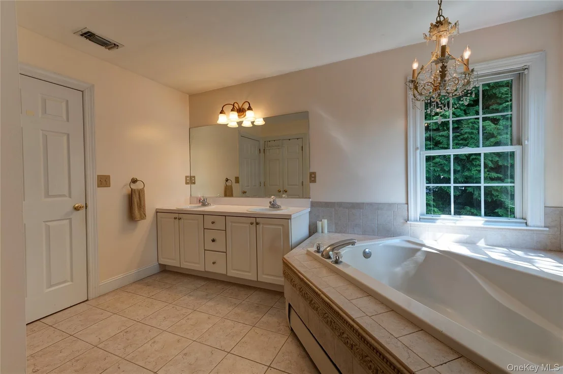 Photo of 61 Hillside Avenue