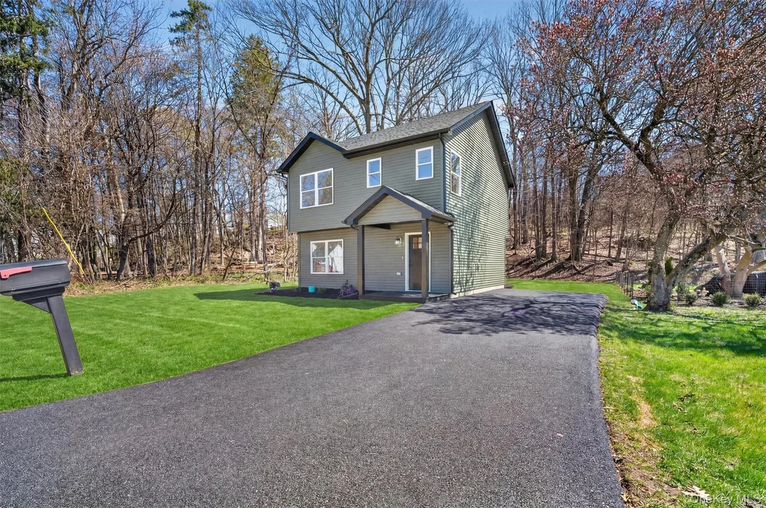 Photo of 111 Cedar Avenue