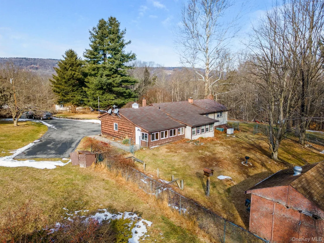 Photo of 50 Brola Road
