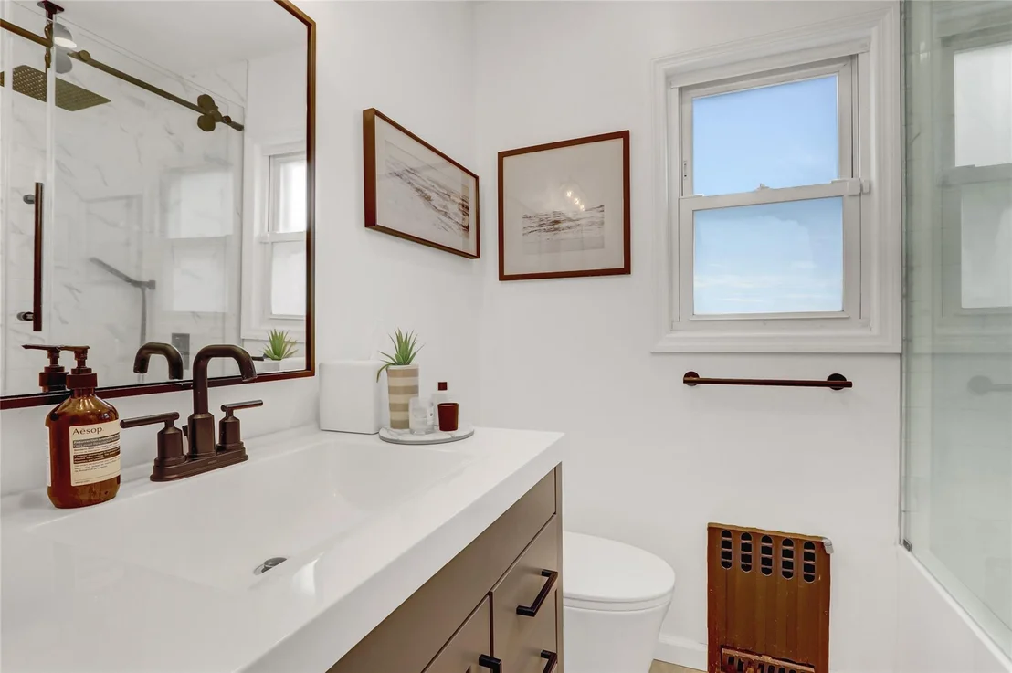 Photo of 180 Beebe Road