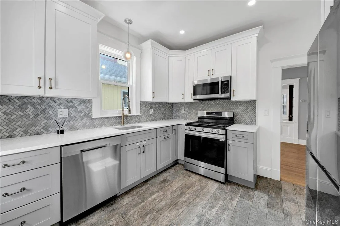 Photo of 925 Reynolds Street