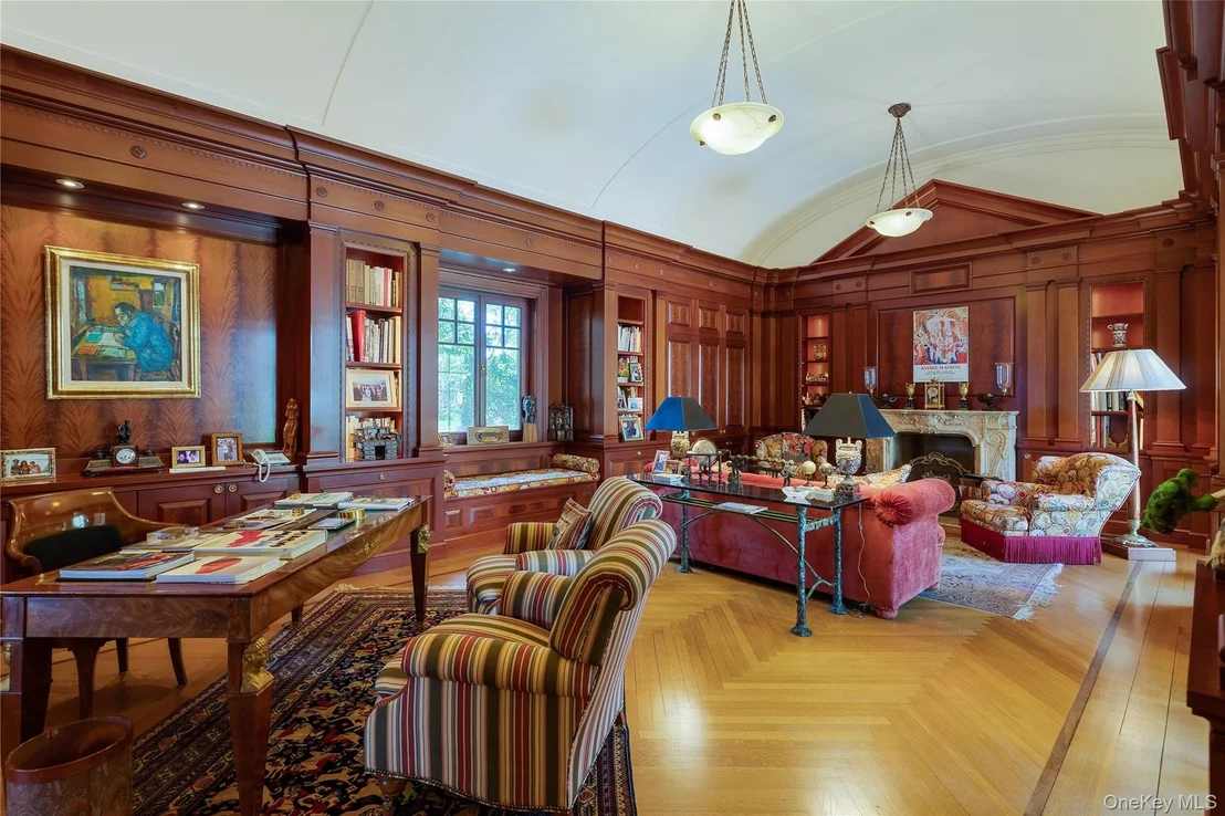 Photo of 227 Dock Lane